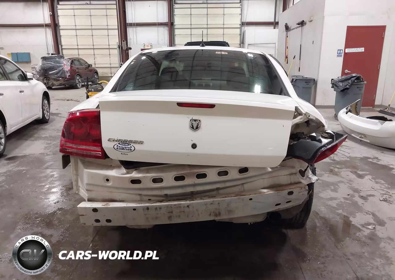 2008 Dodge Charger VIN:2B3KA43G48H320260 - 17