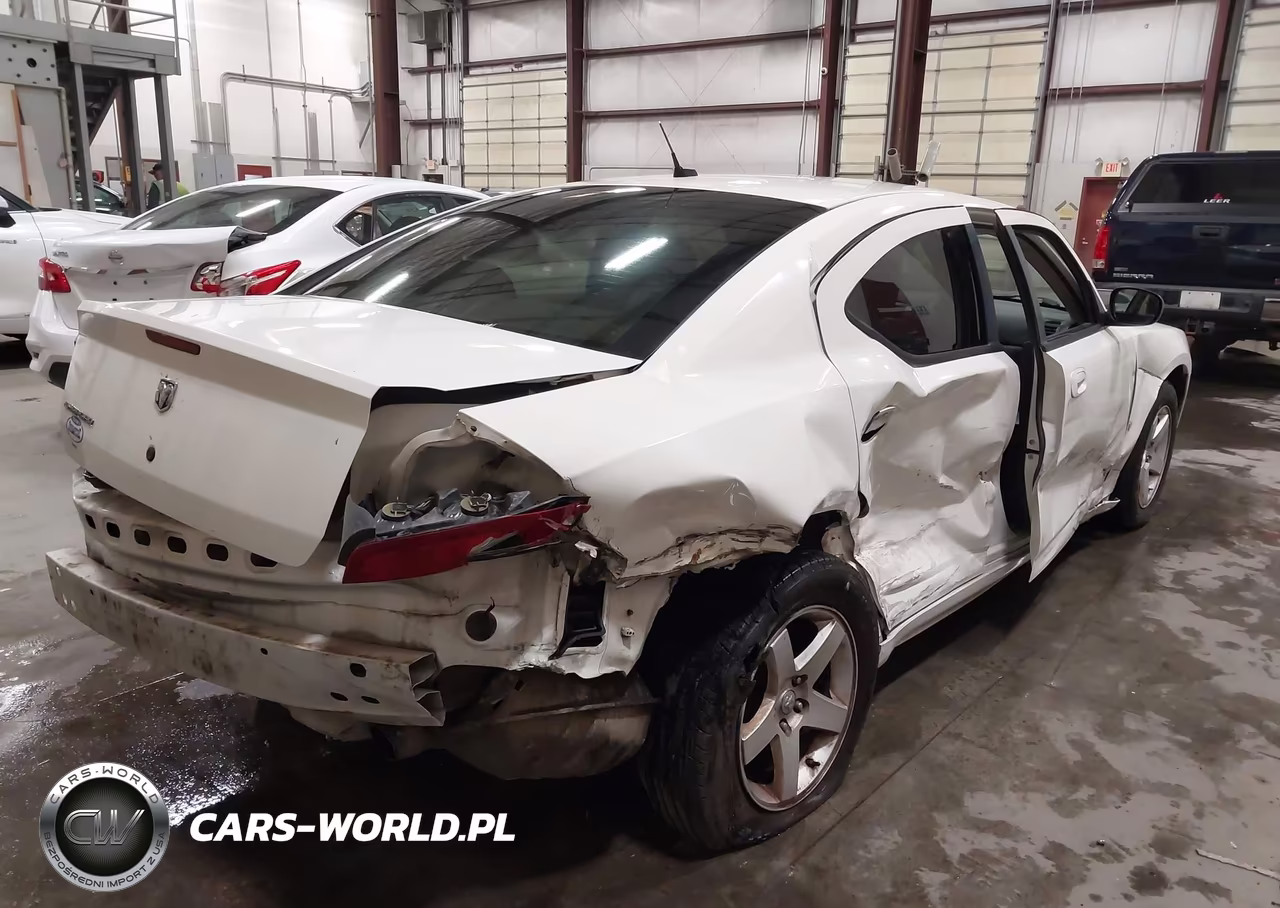 2008 Dodge Charger VIN:2B3KA43G48H320260 - 4