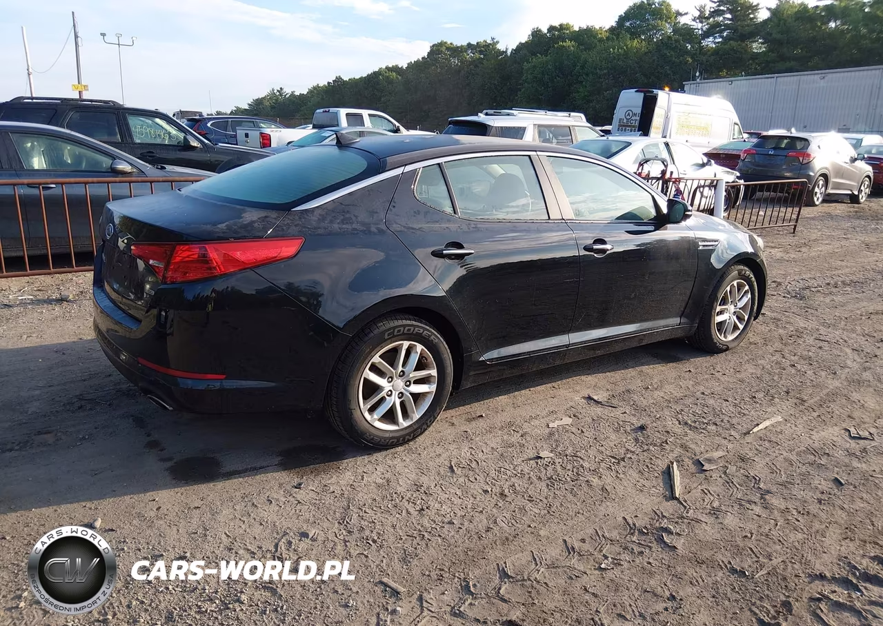 2012 Kia Optima Lx VIN:KNAGM4A78C5295942 - 4