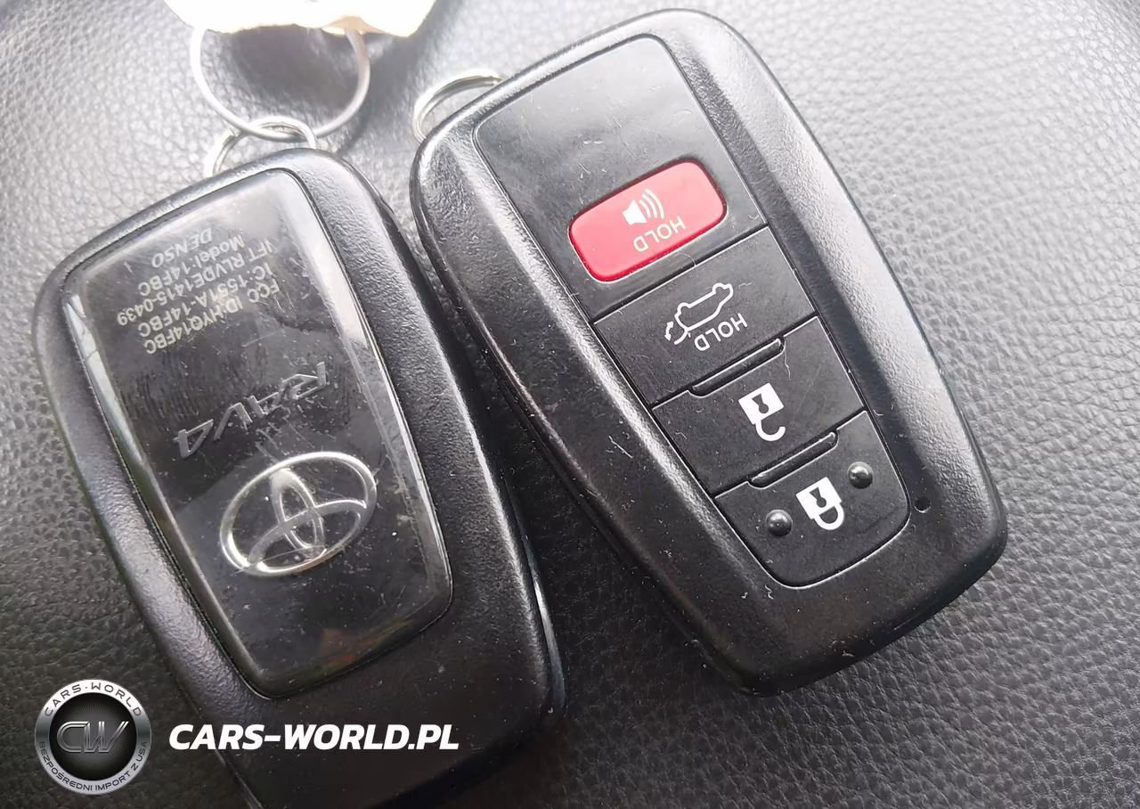 2020 Toyota Rav4 Xle VIN:2T3P1RFV6LW132893 - 11