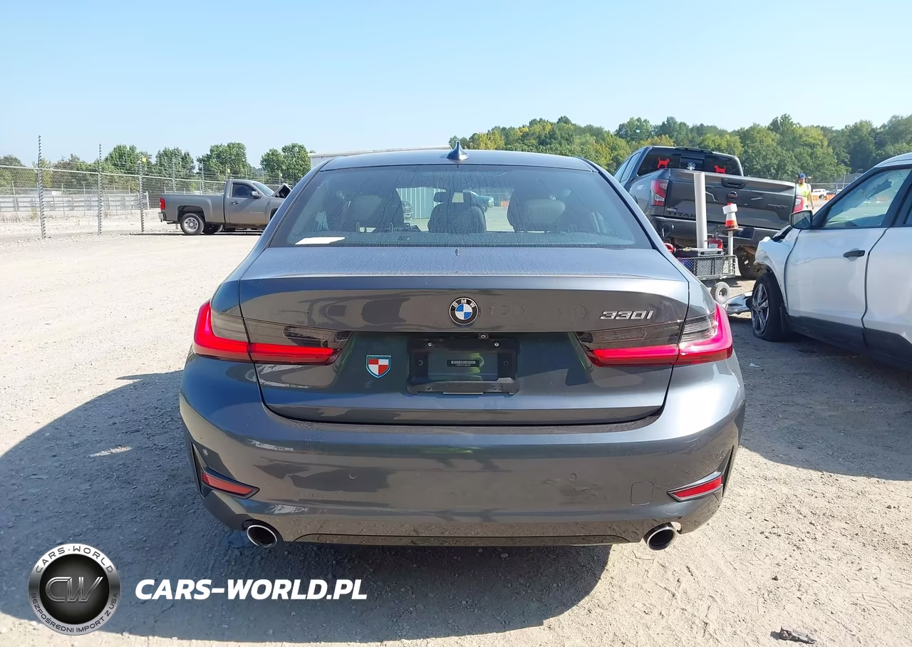 2020 BMW 330I xDrive VIN:3MW5R7J01L8B35658 - 16