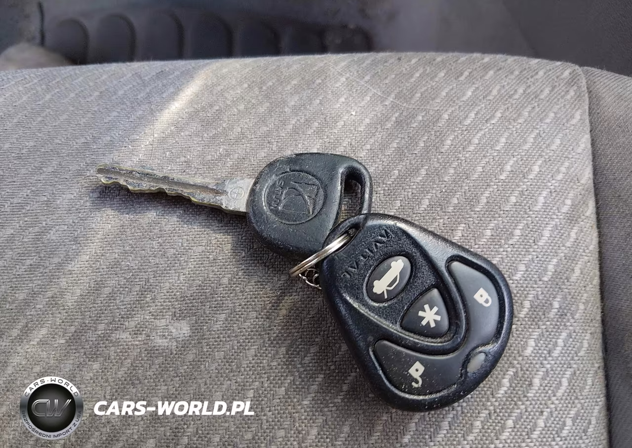 2008 Saturn Aura Xe VIN:1G8ZS57N48F161938 - 11