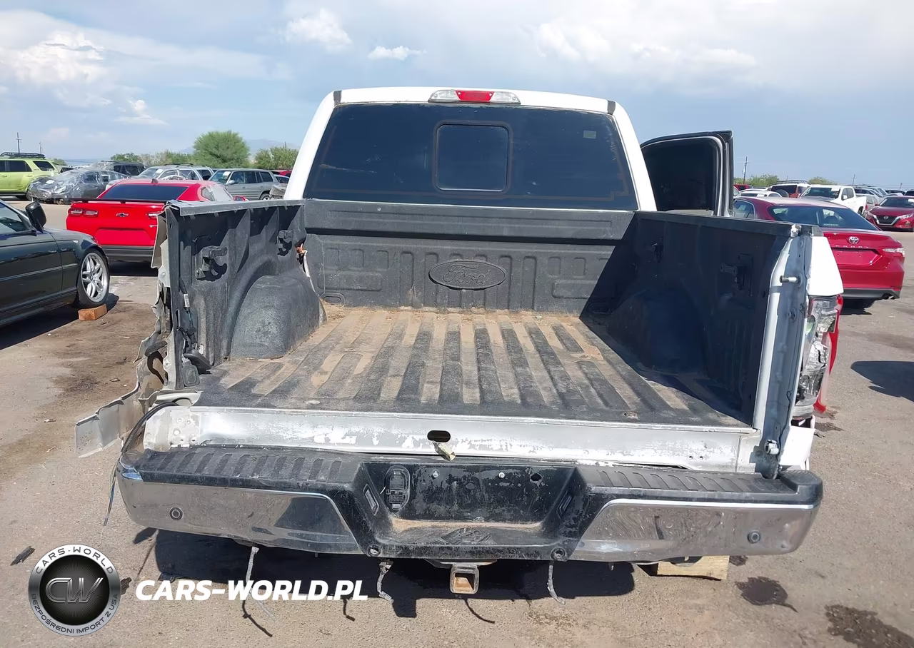 2016 Ford F-150 Xlt VIN:1FTEW1EP2GFC82438 - 16