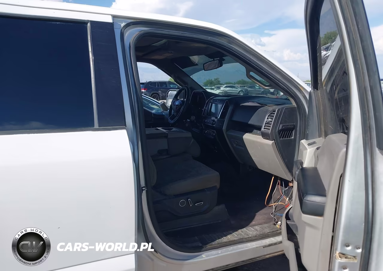 2016 Ford F-150 Xlt VIN:1FTEW1EP2GFC82438 - 5