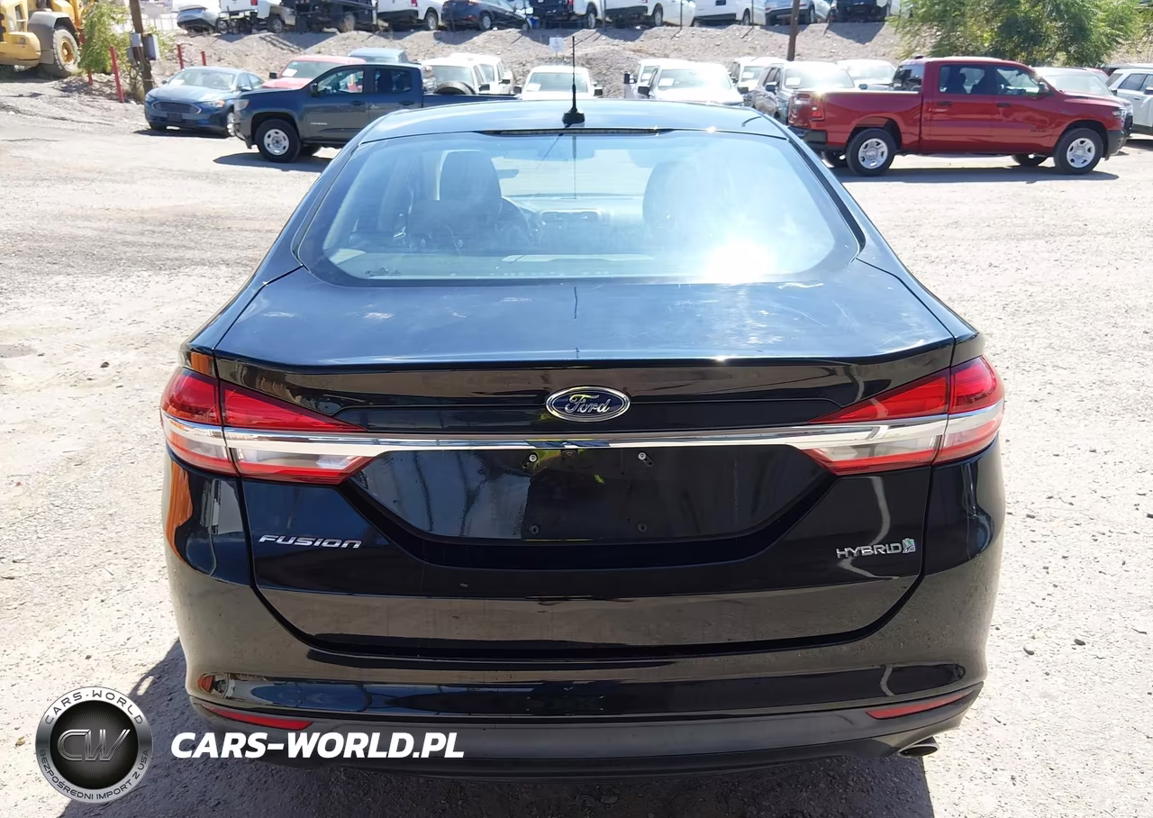 2018 Ford Fusion Hybrid S VIN:3FA6P0UU2JR209461 - 17