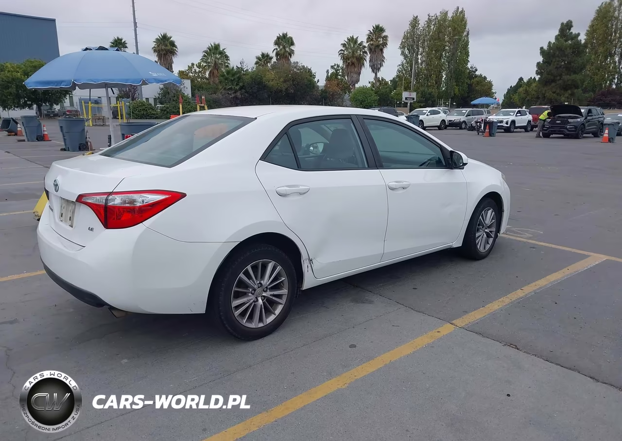 2014 Toyota Corolla Le Plus VIN:5YFBURHE3EP046291 - 4