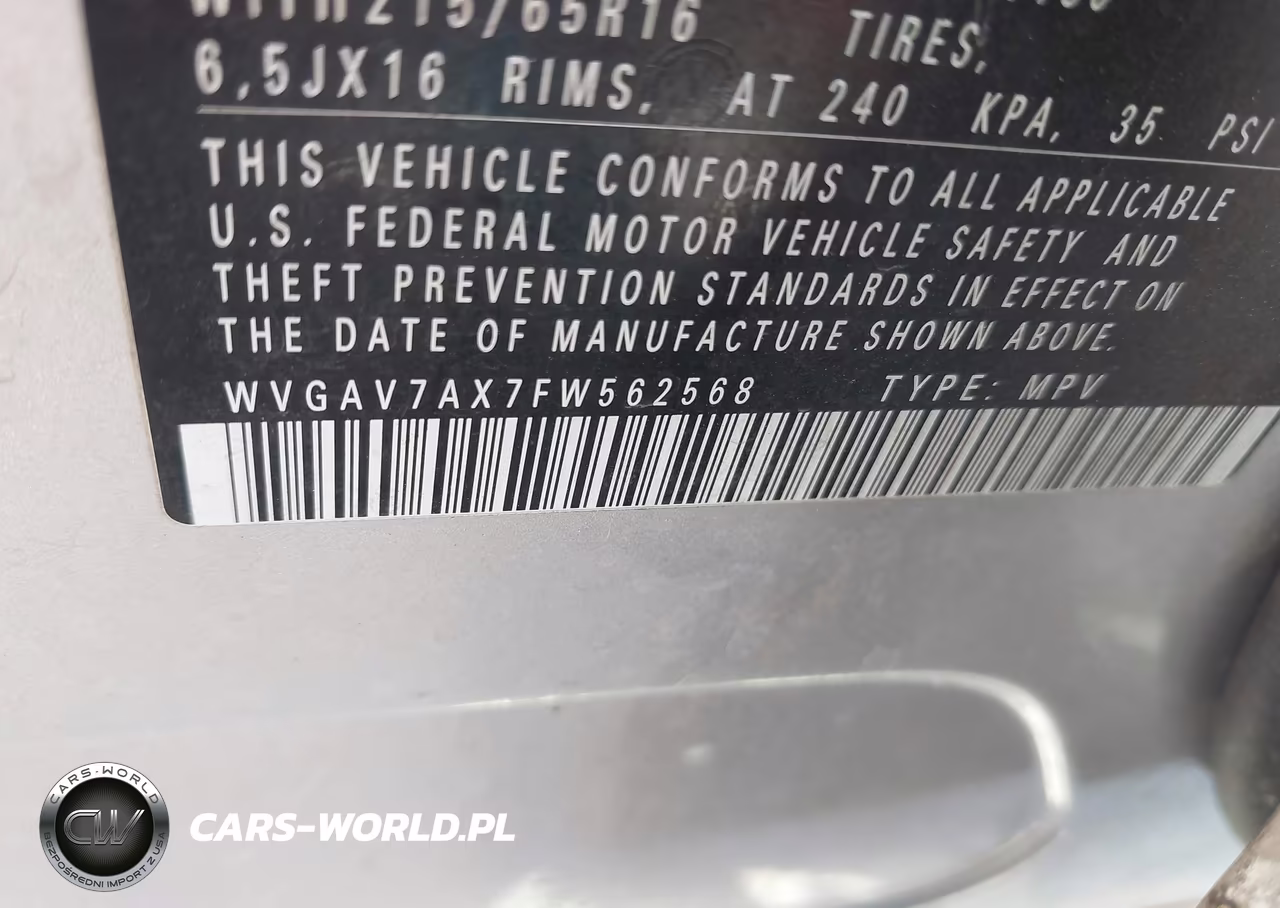 2015 Volkswagen Tiguan S VIN:WVGAV7AX7FW562568 - 9