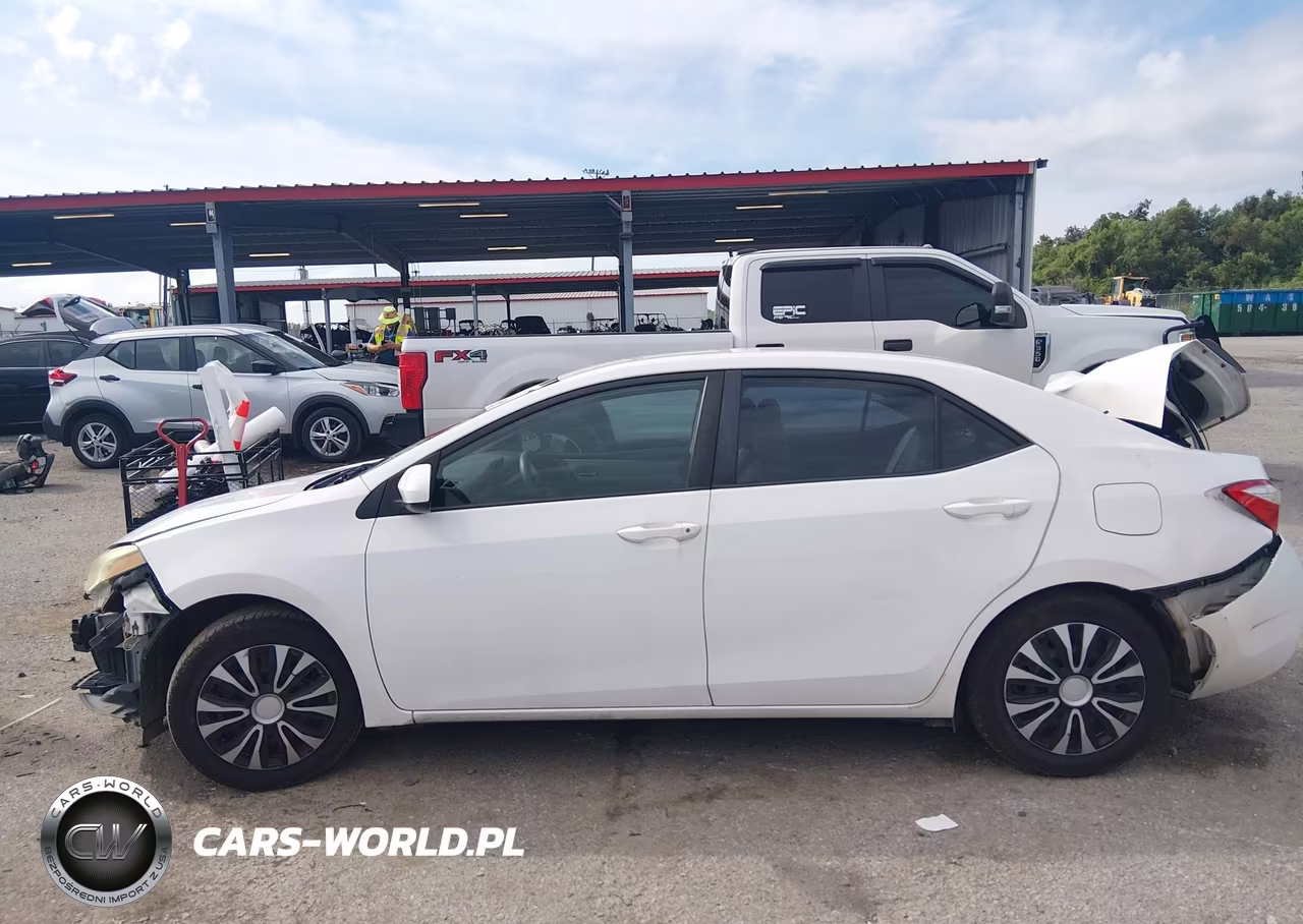 2016 Toyota Corolla Le VIN:2T1BURHE5GC481817 - 15