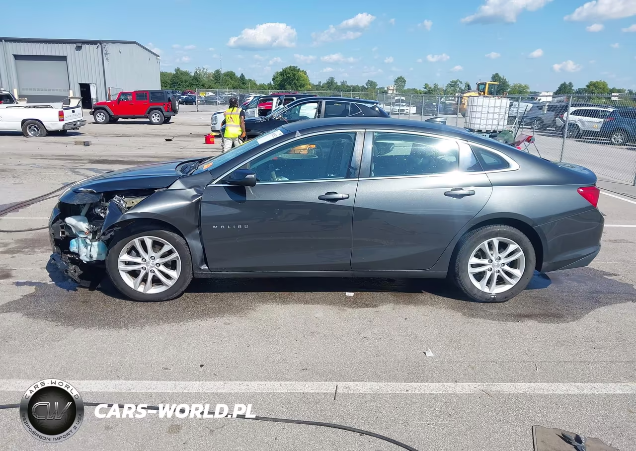 2016 Chevrolet Malibu 1Lt VIN:1G1ZE5ST0GF303325 - 14