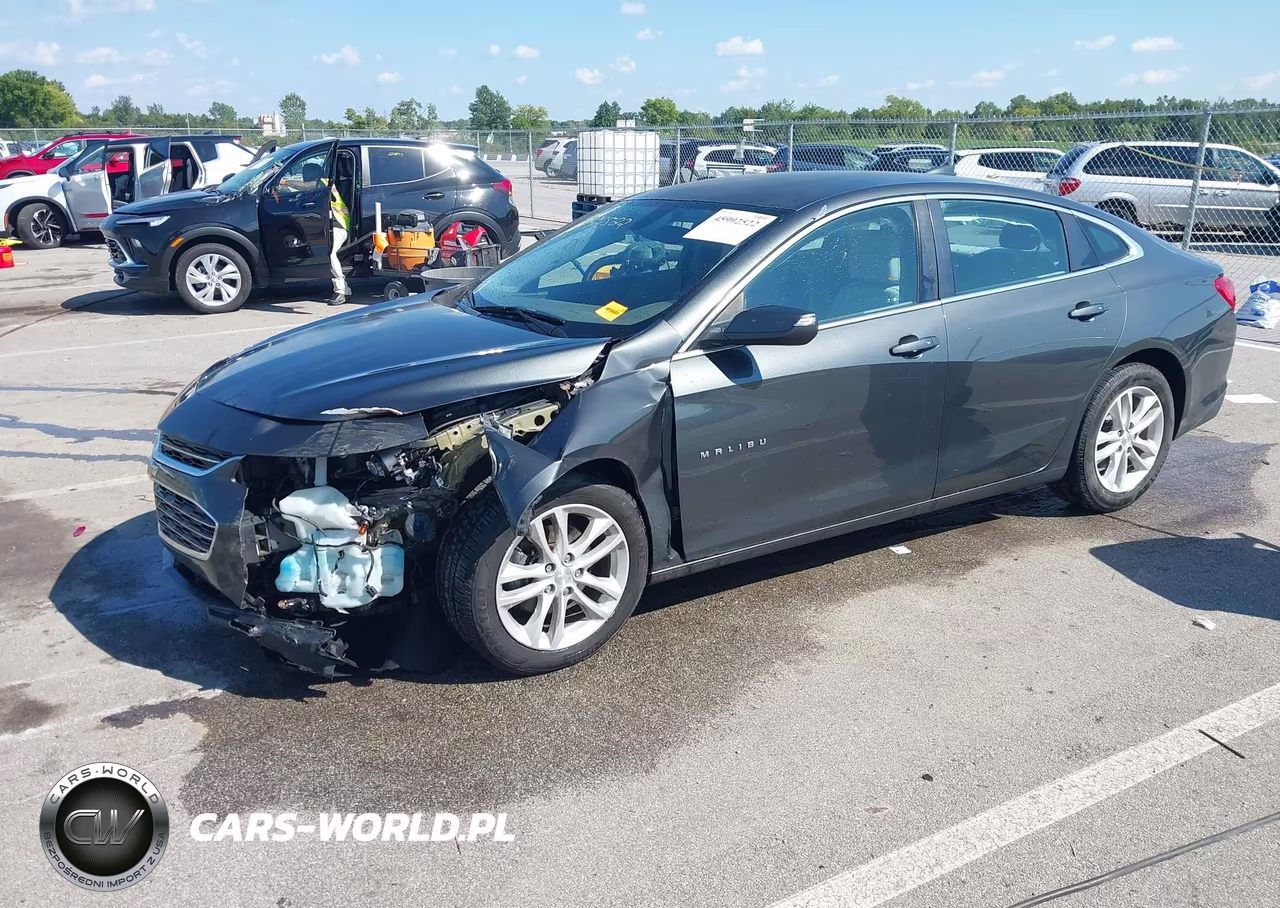 2016 Chevrolet Malibu 1Lt VIN:1G1ZE5ST0GF303325 - 2