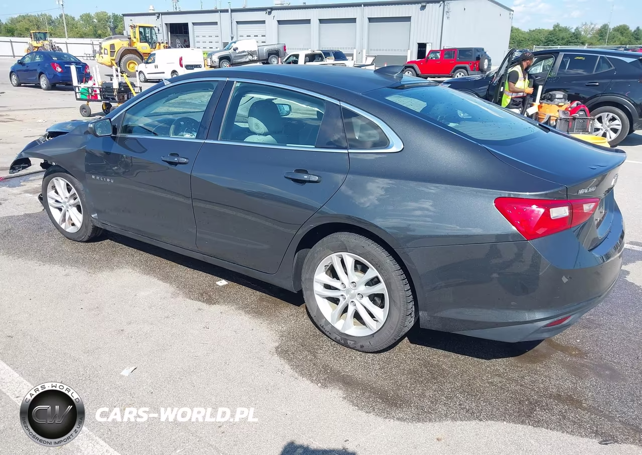 2016 Chevrolet Malibu 1Lt VIN:1G1ZE5ST0GF303325 - 3