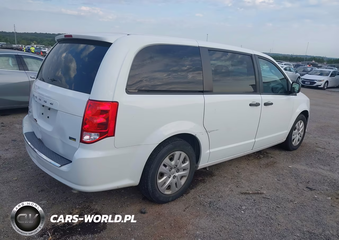 2019 Dodge Grand Caravan Se VIN:2C4RDGBG3KR654904 - 4