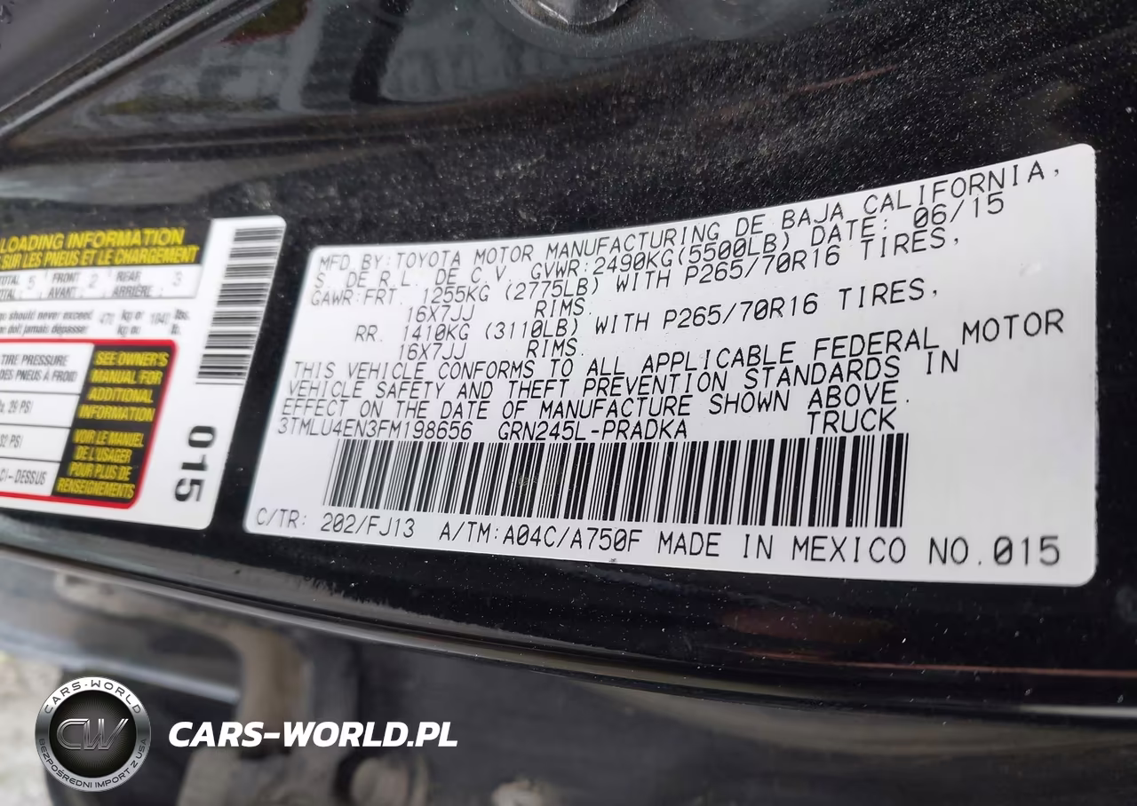 2015 Toyota Tacoma Base V6 VIN:3TMLU4EN3FM198656 - 9