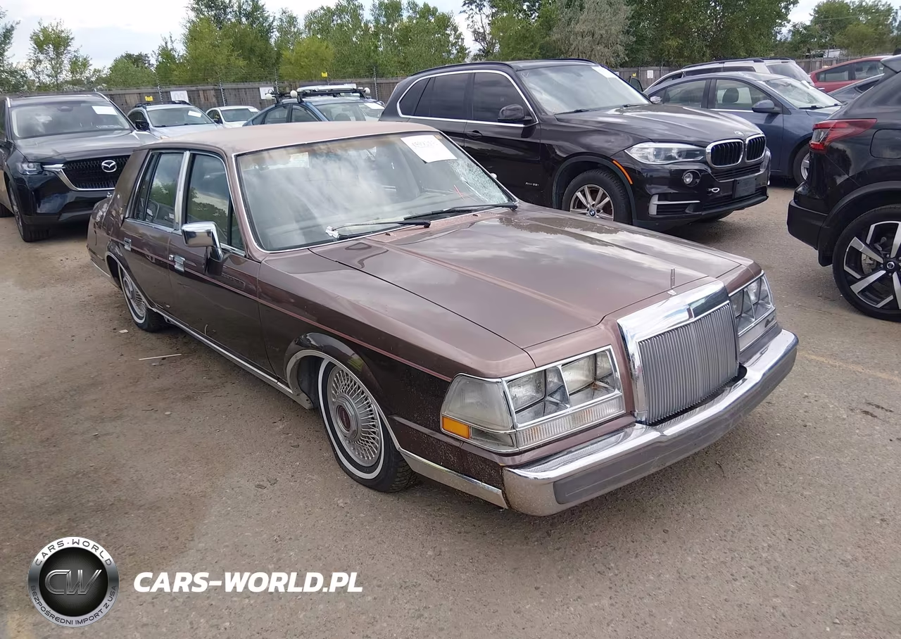 1987 Lincoln Continental Givenchy – zdjęcie 1 z 11