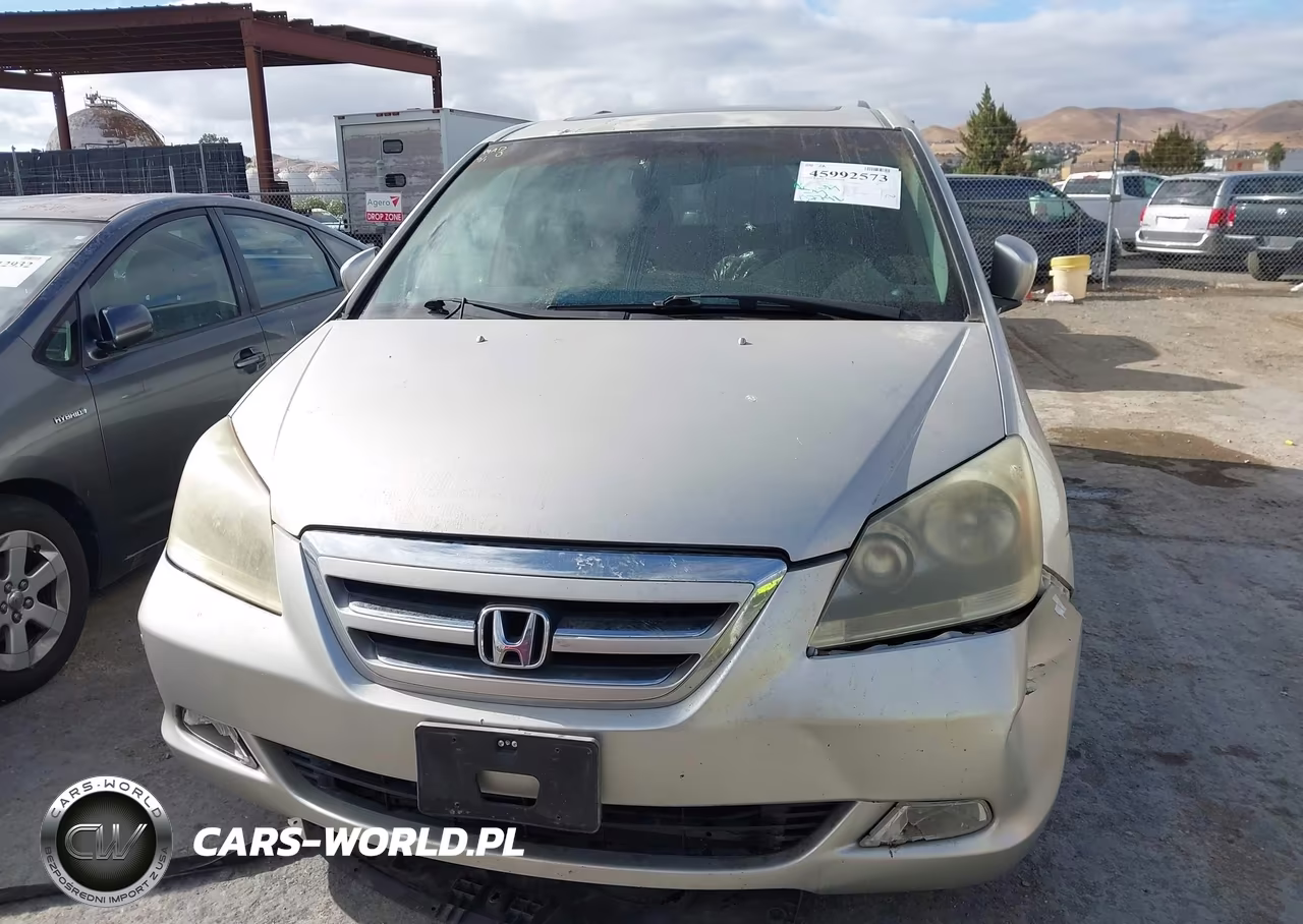 2005 Honda Odyssey Touring VIN:5FNRL38895B008343 - 12