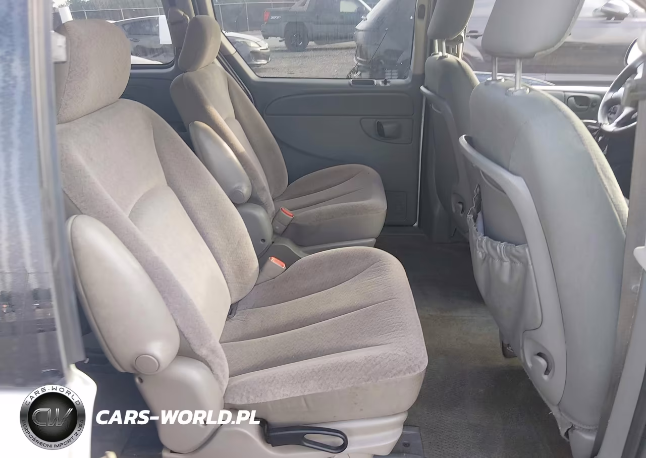 2006 Chrysler Town & Country VIN:1A4GP45R76B745991 - 8