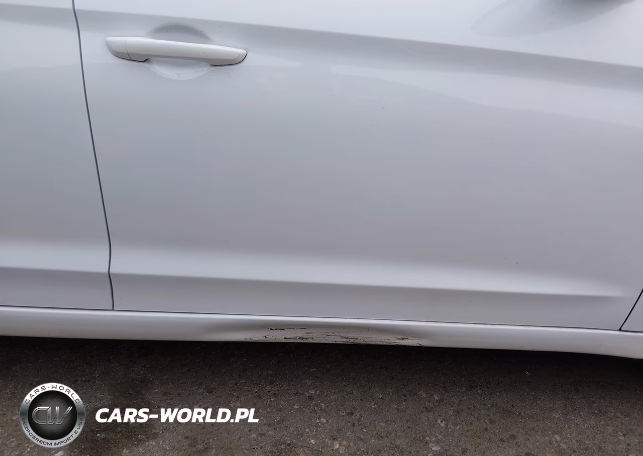 2020 Hyundai Elantra Sel VIN:5NPD84LF1LH579167 - 22
