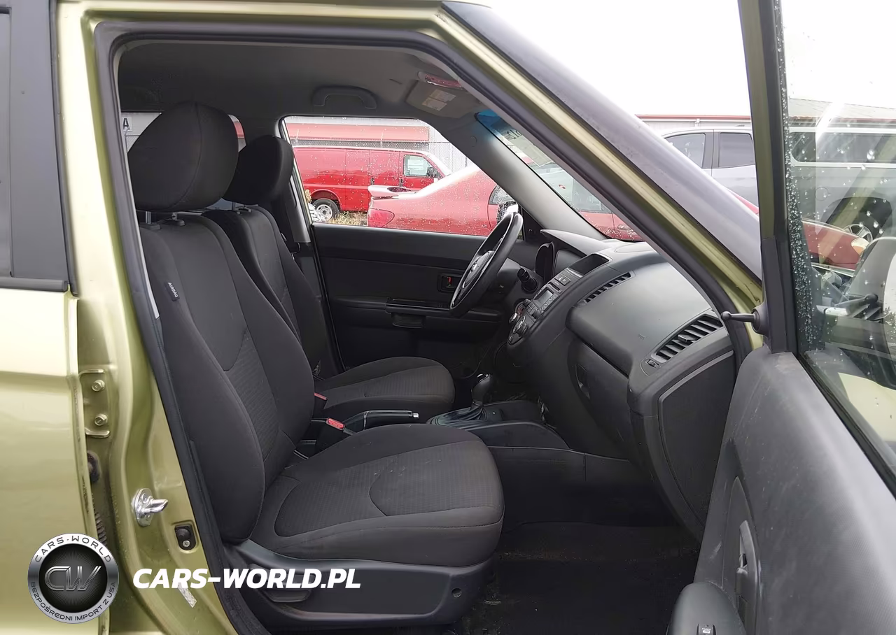 2013 Kia Soul VIN:KNDJT2A57D7600674 - 18