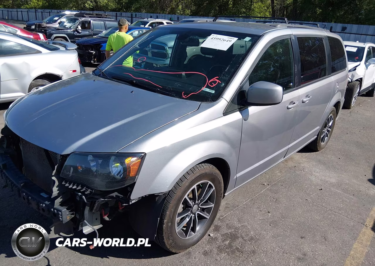 2018 Dodge Grand Caravan Gt VIN:2C4RDGEG4JR298893 - 2