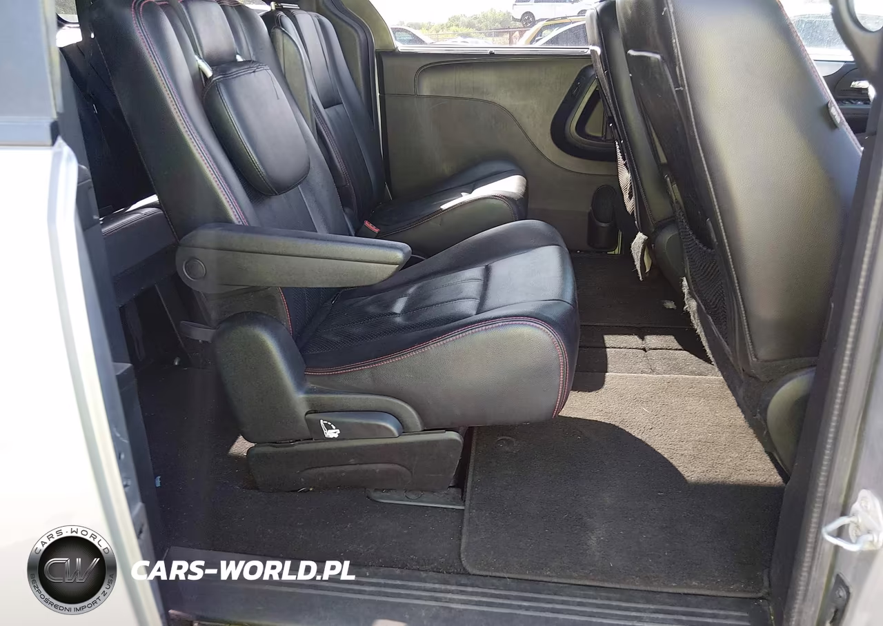 2018 Dodge Grand Caravan Gt VIN:2C4RDGEG4JR298893 - 8