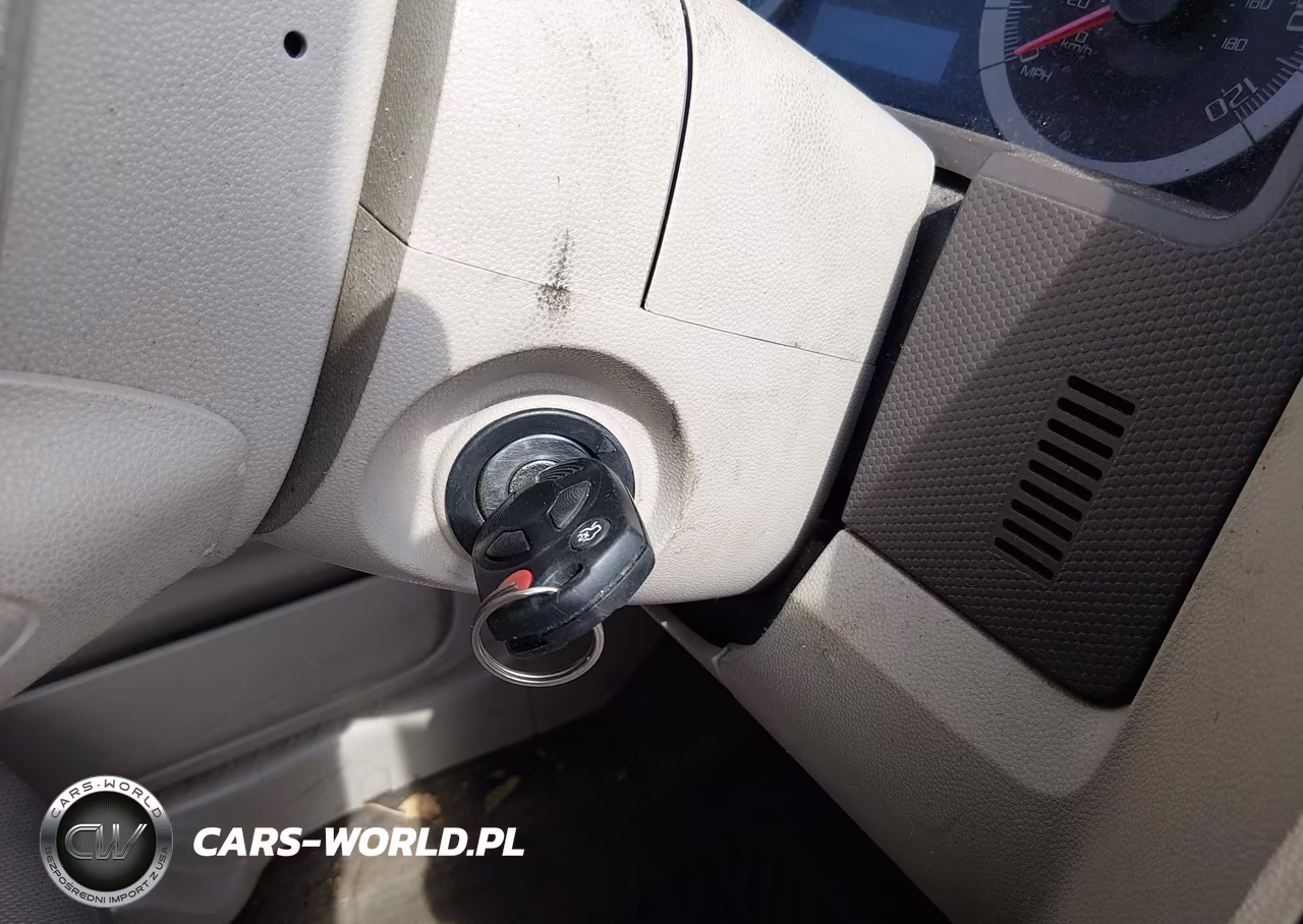 2008 Ford Escape Xlt VIN:1FMCU93168KE00246 - 11