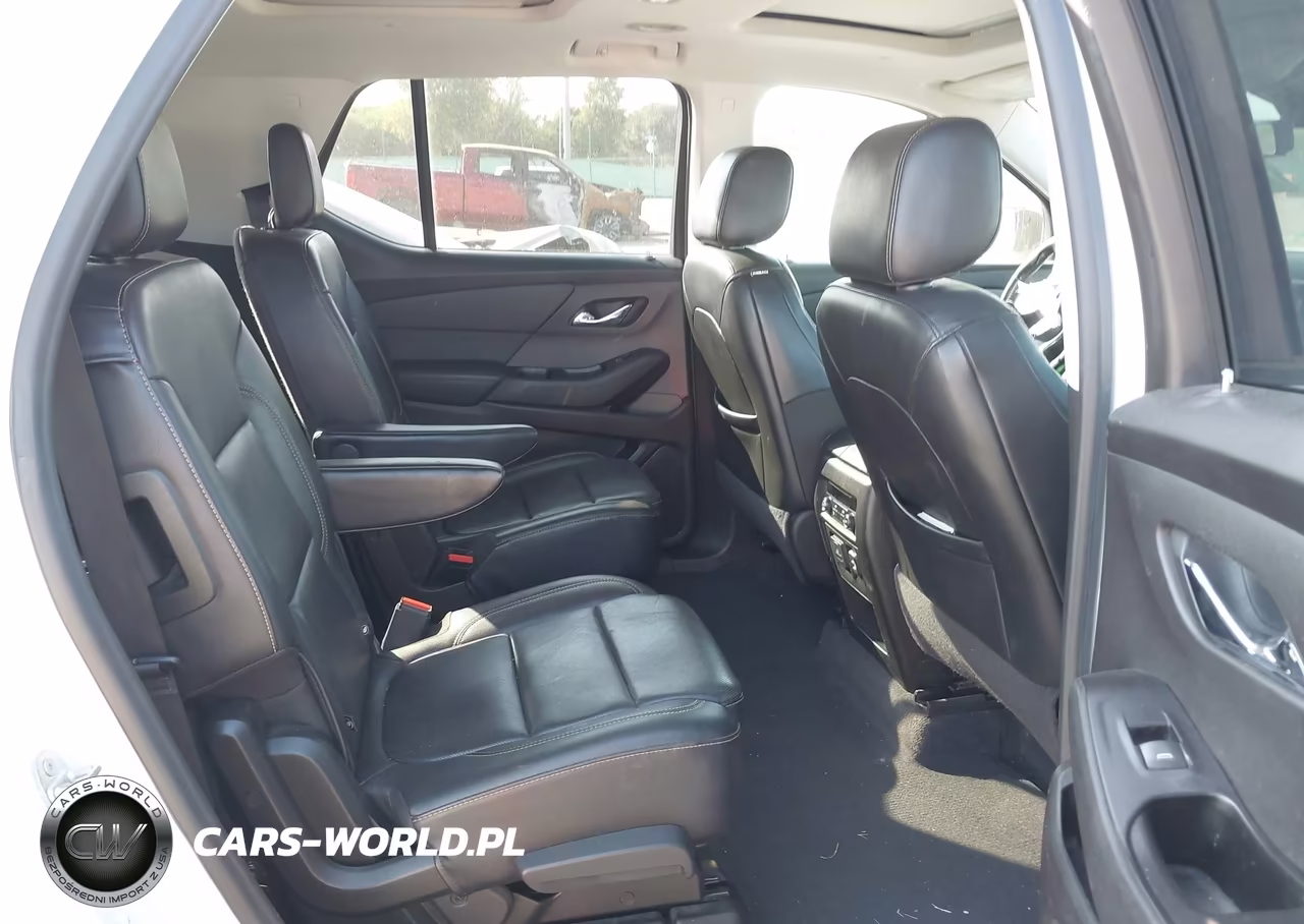 2018 Chevrolet Traverse Premier VIN:1GNERKKWXJJ238823 - 8
