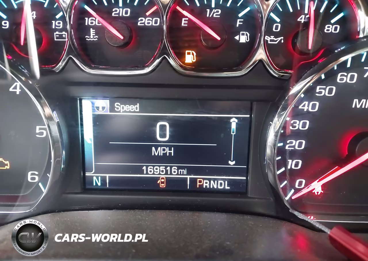 2018 Chevrolet Silverado 1500 1Lt VIN:3GCUKREC2JG400397 - 15