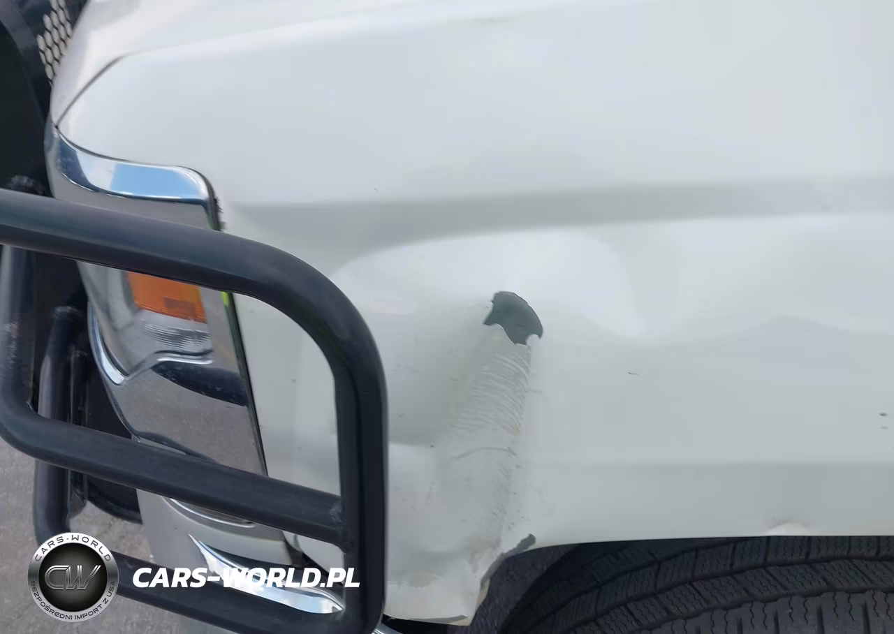 2018 Chevrolet Silverado 1500 1Lt VIN:3GCUKREC2JG400397 - 6