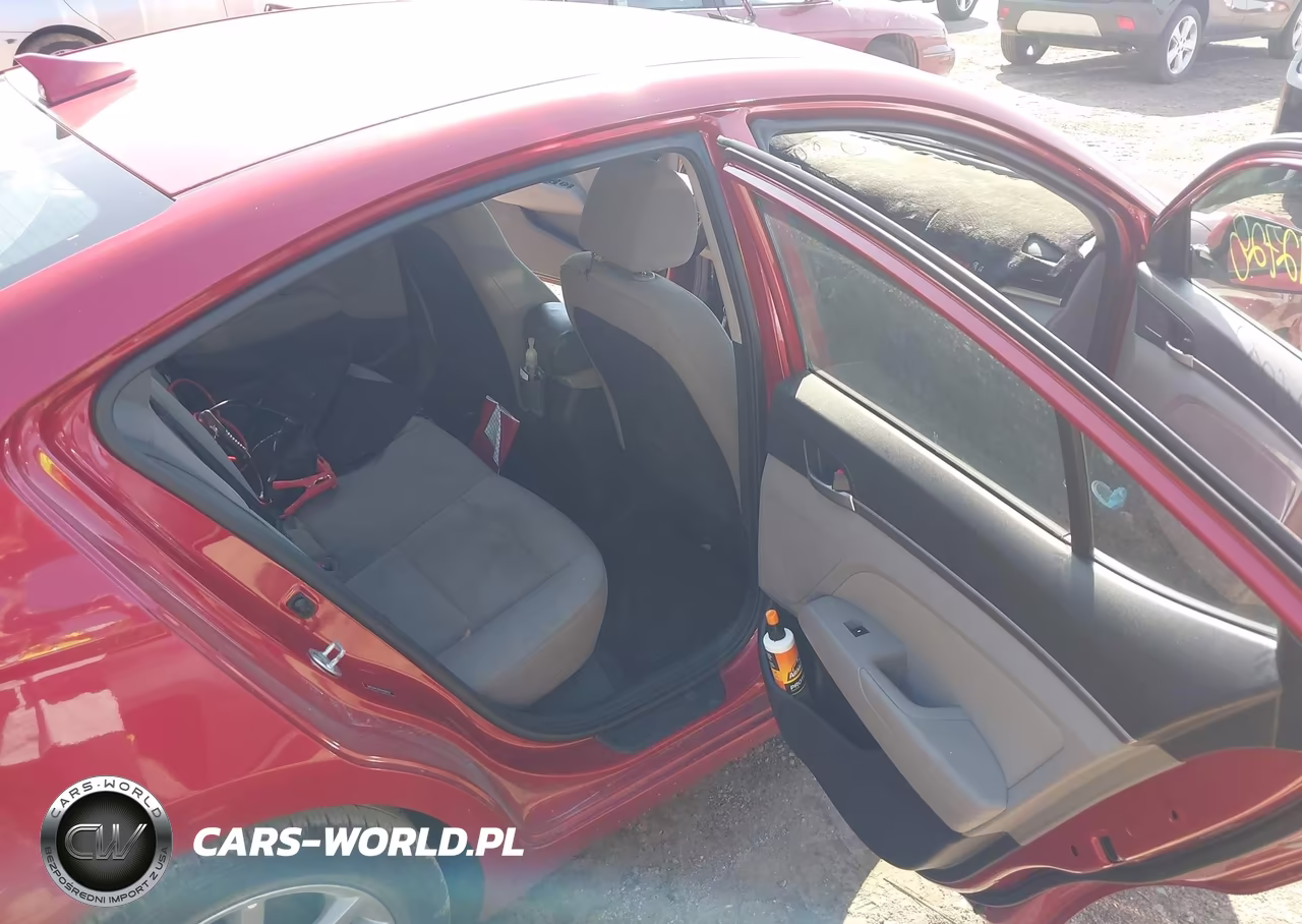 2019 Hyundai Elantra Sel VIN:5NPD84LF6KH430932 - 8