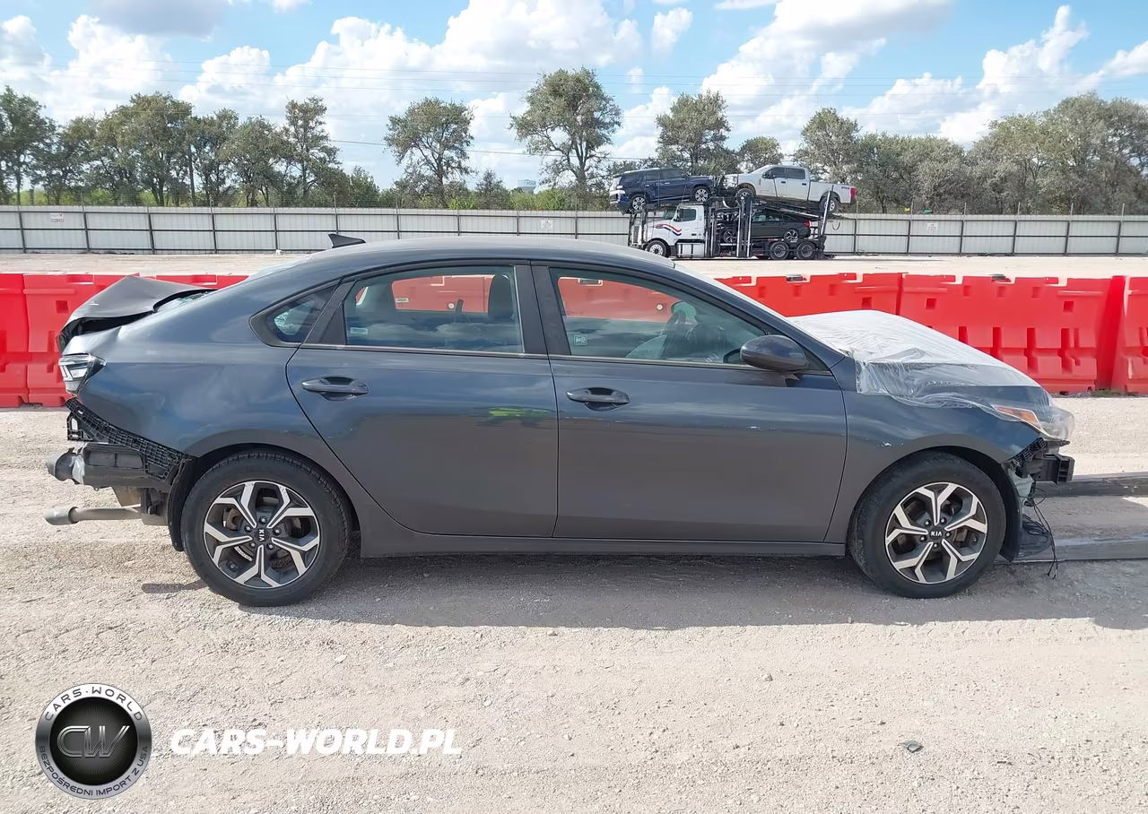 2019 Kia Forte Lxs VIN:3KPF24AD1KE035718 - 14