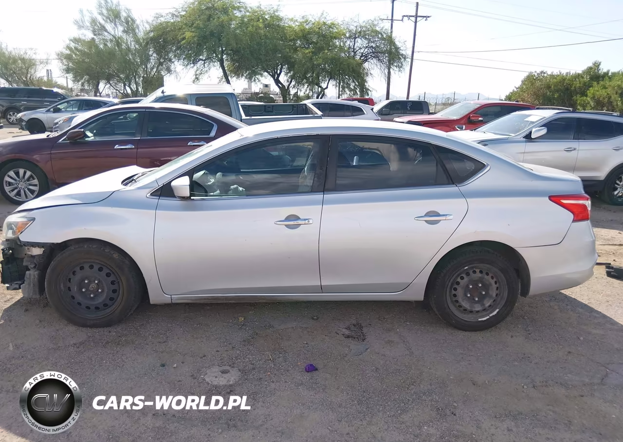 2018 Nissan Sentra S VIN:3N1AB7AP9JY229502 - 15