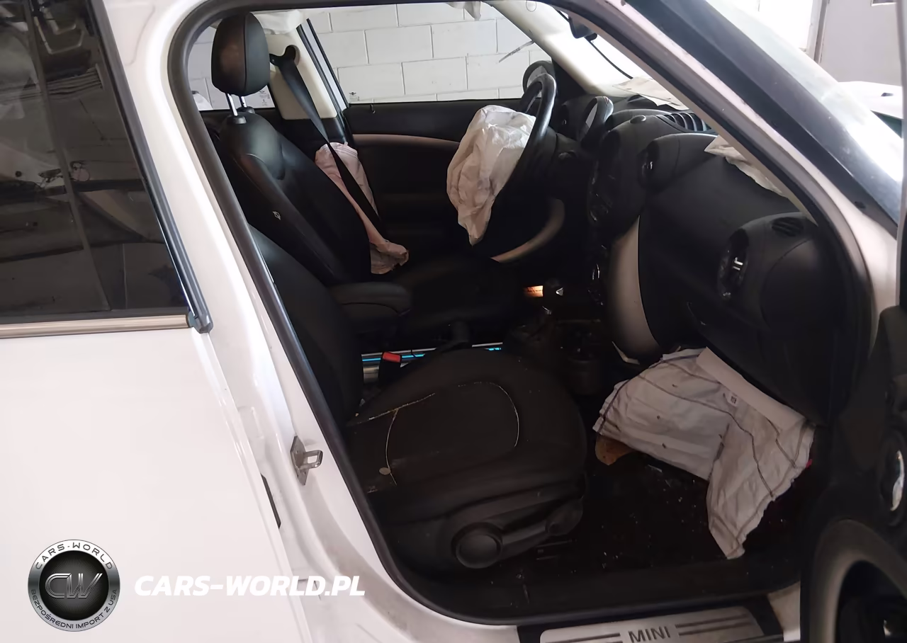 2015 Mini Countryman Cooper VIN:WMWZB3C56FWR46438 - 5