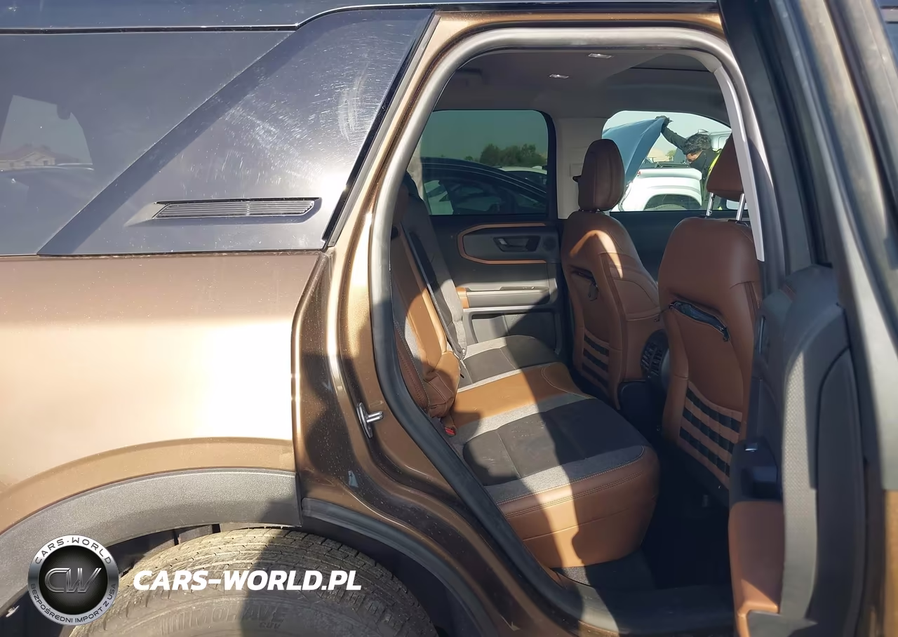 2022 Ford Bronco Sport Outer Banks VIN:3FMCR9C66NRD41770 - 8