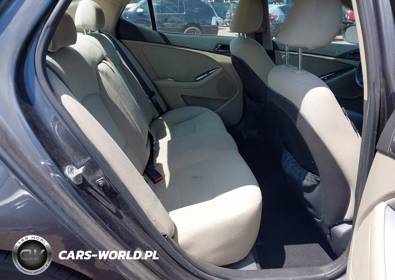 2015 Kia Optima Lx VIN:5XXGM4A7XFG440580 - 8