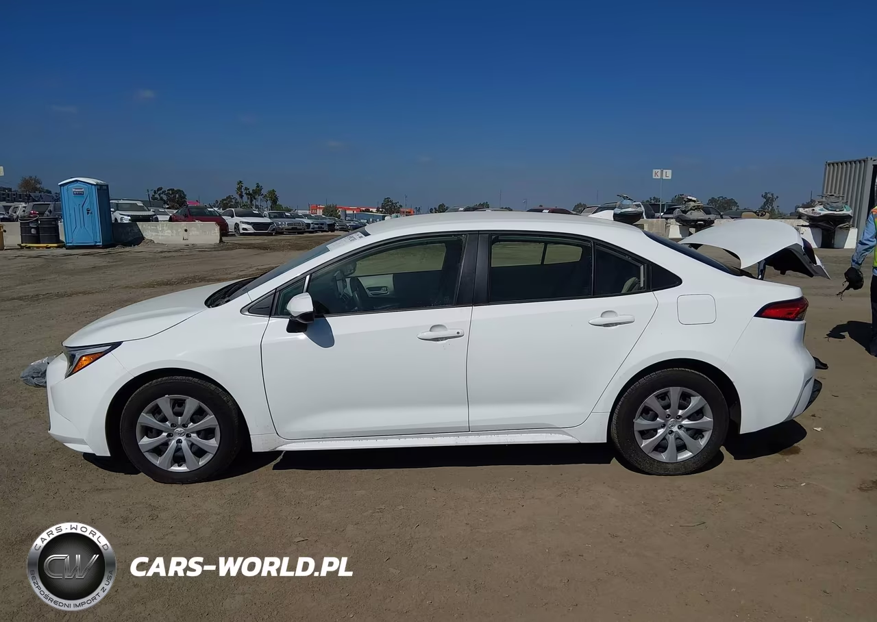 2026 Toyota Corolla Hybrid Hybrid Le VIN:JTDBCMFE4T3121188 - 14