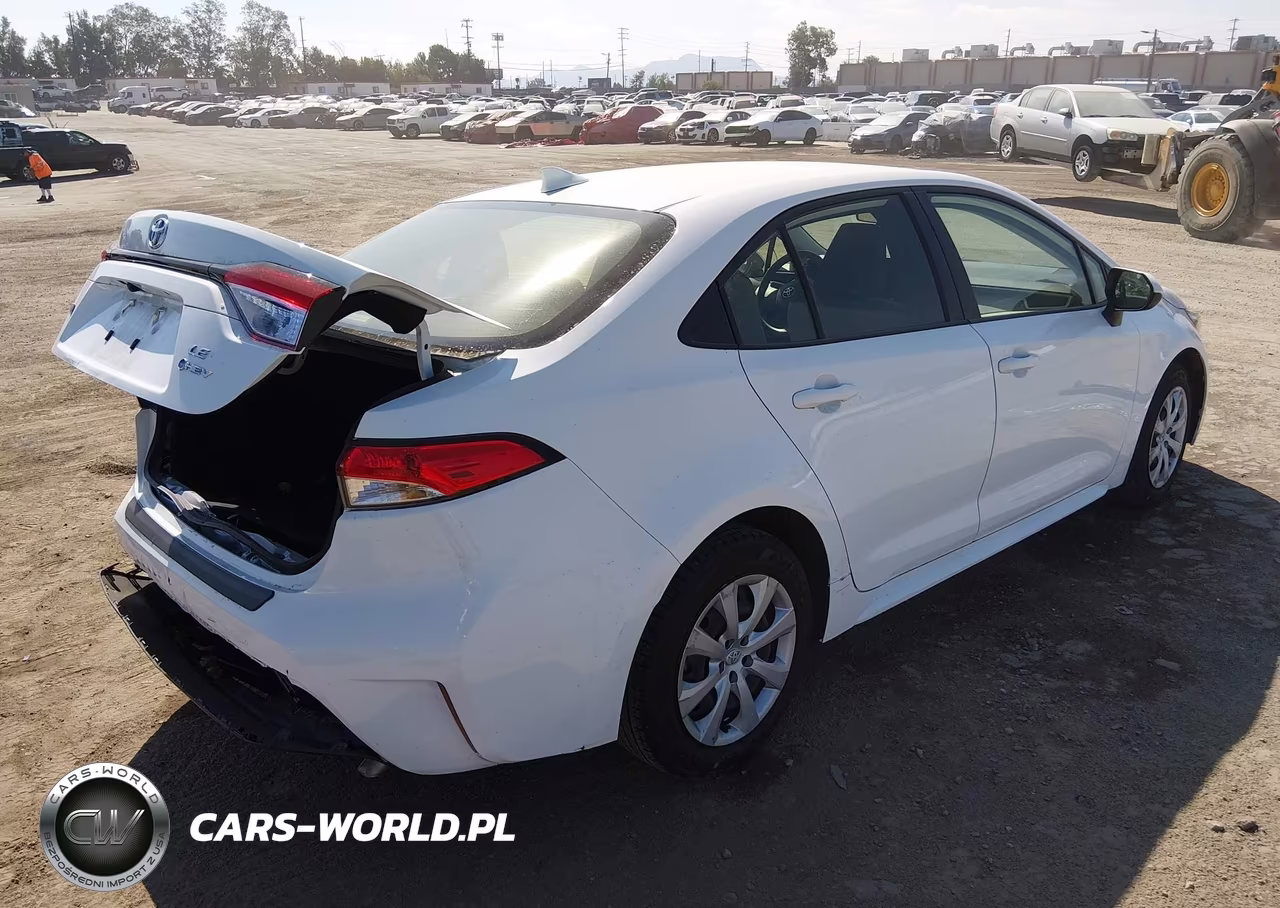 2026 Toyota Corolla Hybrid Hybrid Le VIN:JTDBCMFE4T3121188 - 4