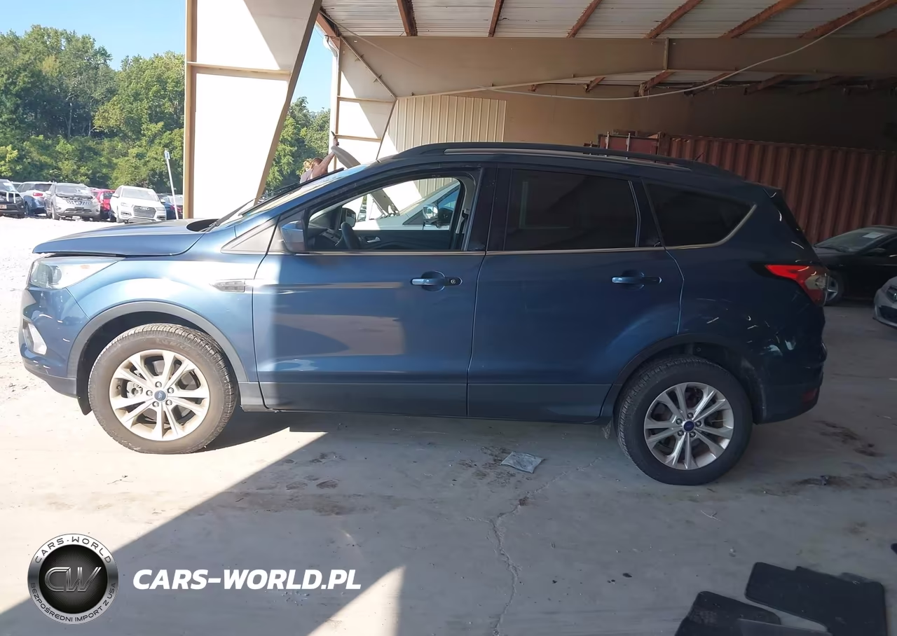 2018 Ford Escape Se VIN:1FMCU9GD0JUB35757 - 14