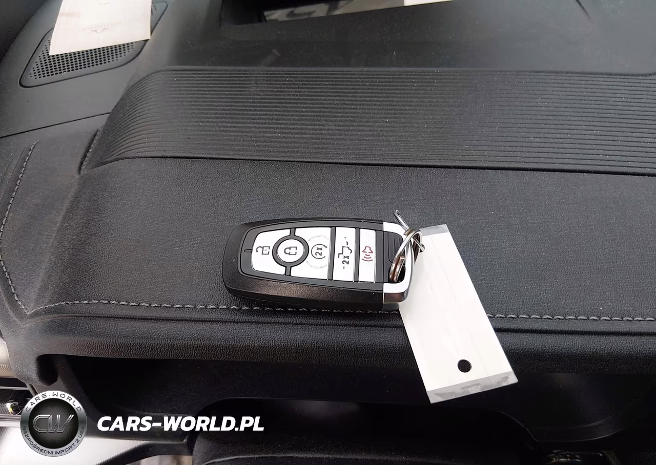 2024 Ford F-150 Lariat VIN:1FTFW5LD0RFC10063 - 11