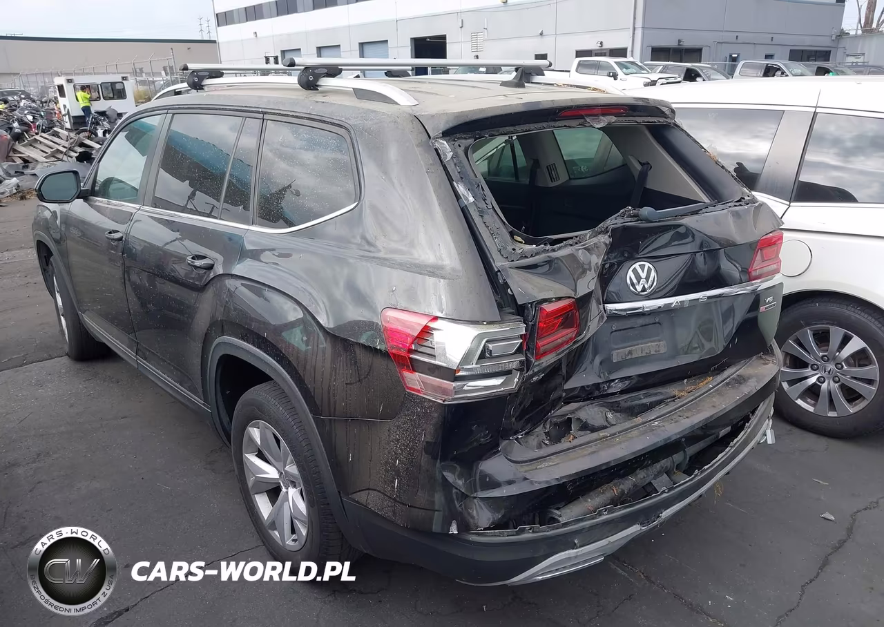 2018 Volkswagen Atlas 3.6L V6 Se VIN:1V2KR2CA4JC577790 - 3