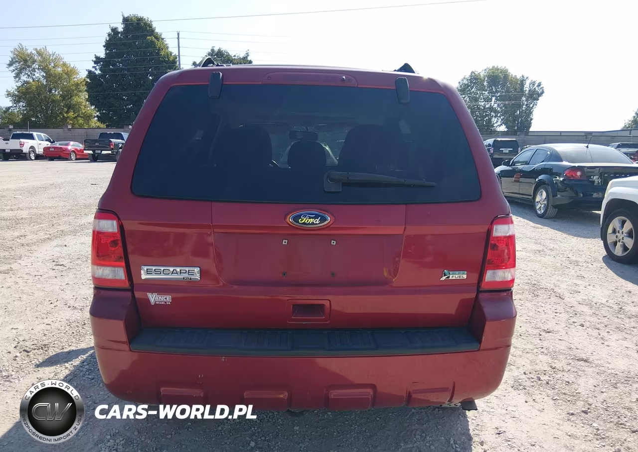 2011 Ford Escape Xlt VIN:1FMCU0DG4BKA07349 - 17