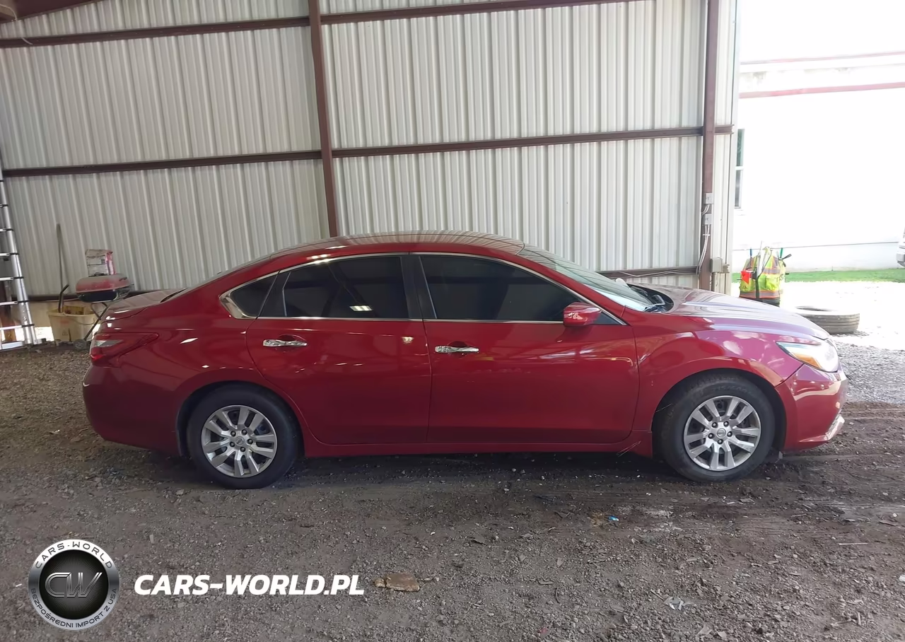 2018 Nissan Altima 2.5 S VIN:1N4AL3AP2JC267249 - 13