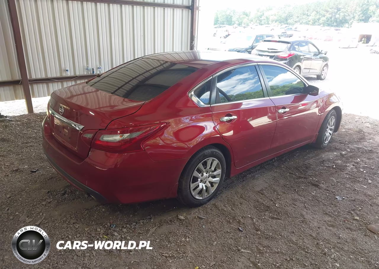 2018 Nissan Altima 2.5 S VIN:1N4AL3AP2JC267249 - 4