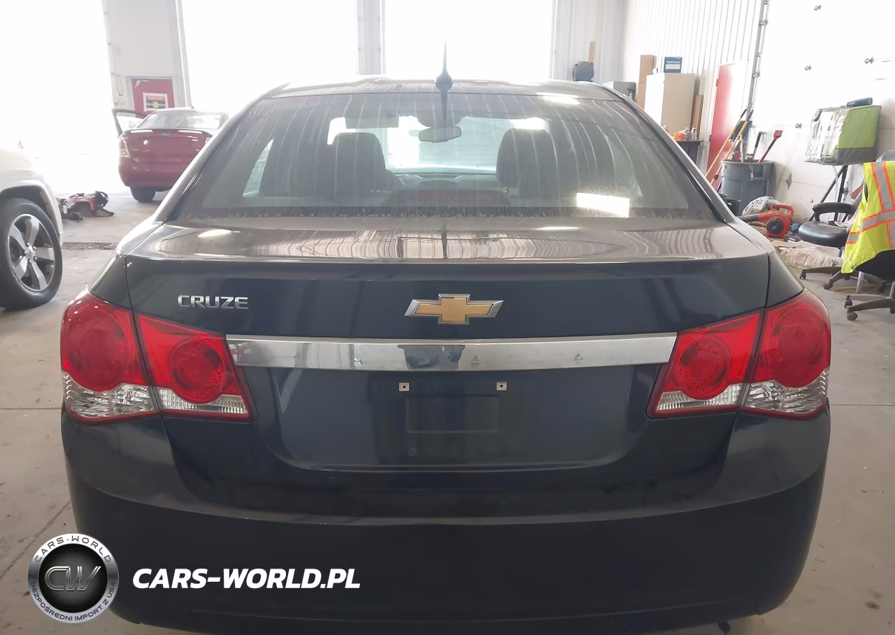 2013 Chevrolet Cruze Ls Auto VIN:1G1PA5SH1D7315813 - 16