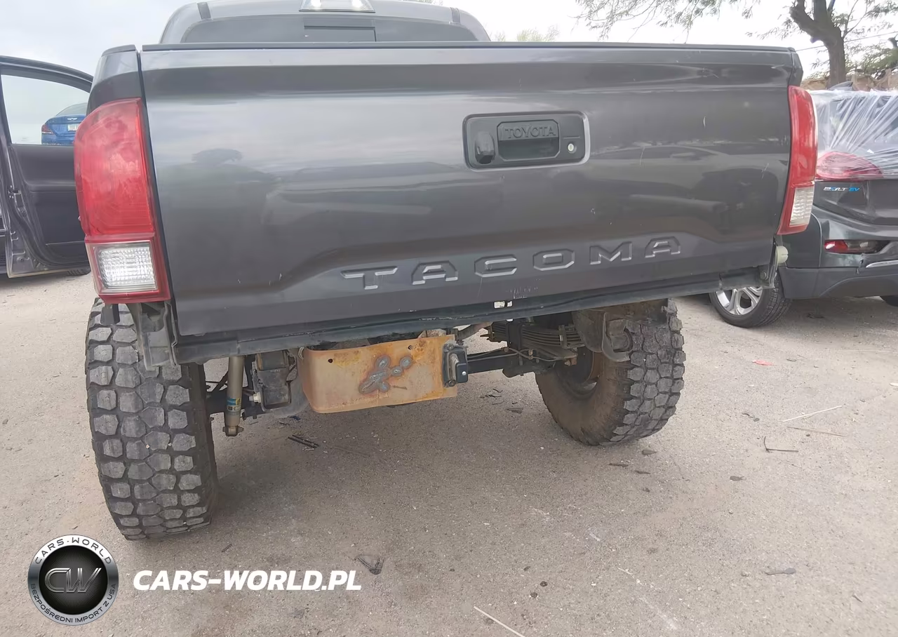 2017 Toyota Tacoma Trd Sport VIN:5TFAZ5CN5HX034176 - 6