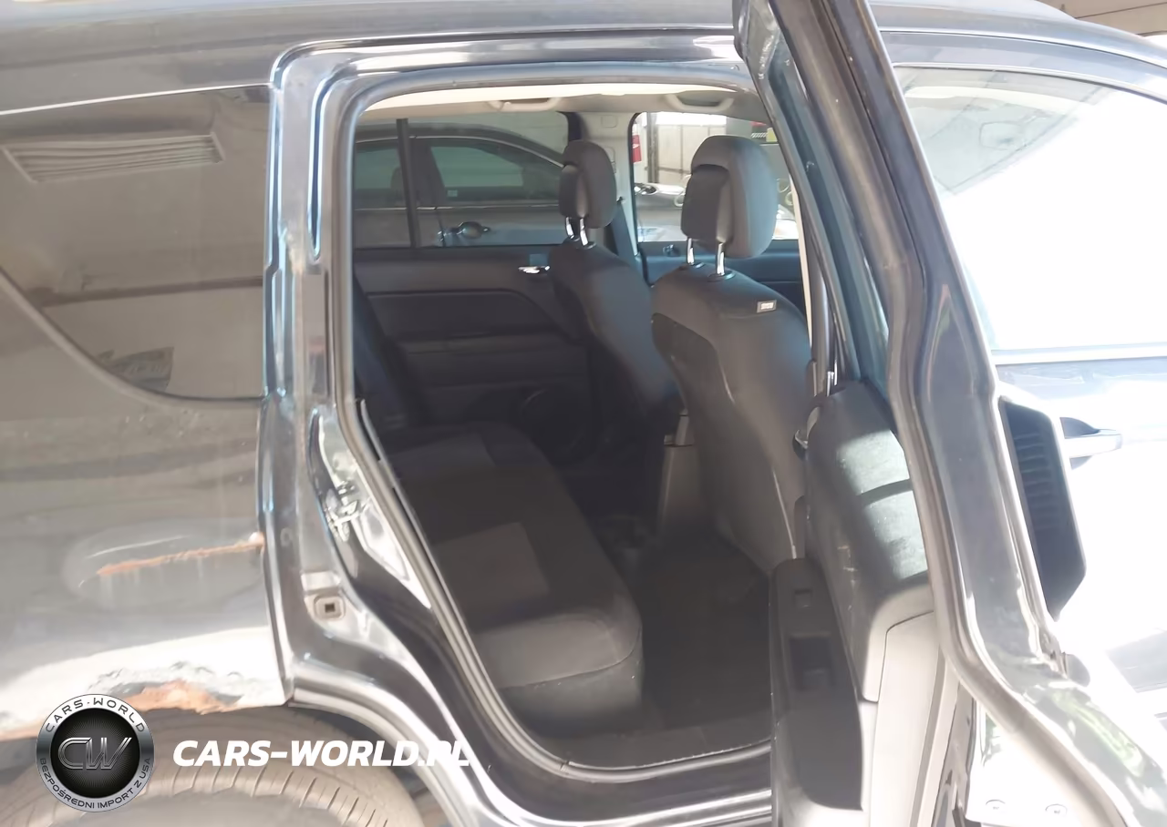 2014 Jeep Compass Sport VIN:1C4NJDBB0ED842037 - 8