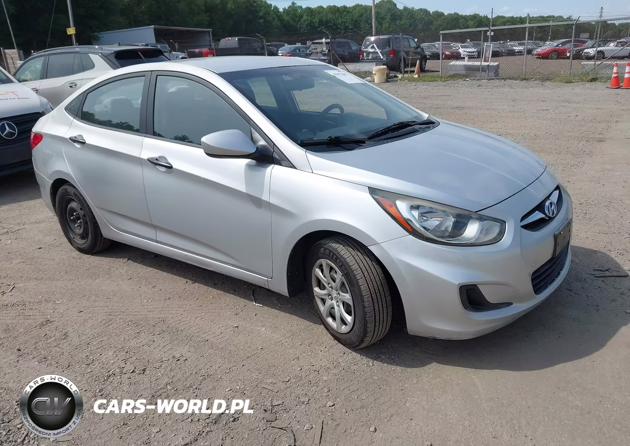 2012 Hyundai Accent Gls