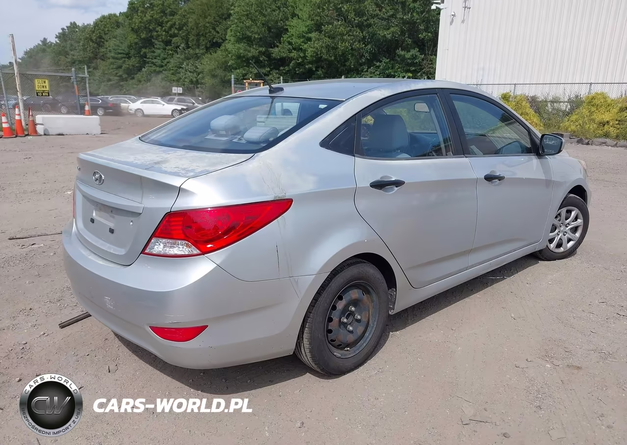 2012 Hyundai Accent Gls VIN:KMHCT4AEXCU064464 - 4