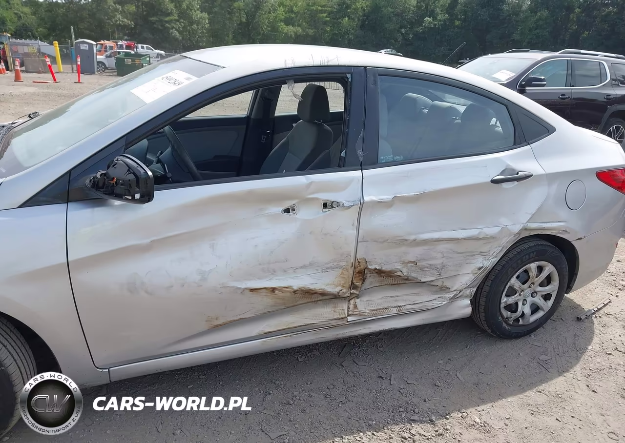 2012 Hyundai Accent Gls VIN:KMHCT4AEXCU064464 - 6
