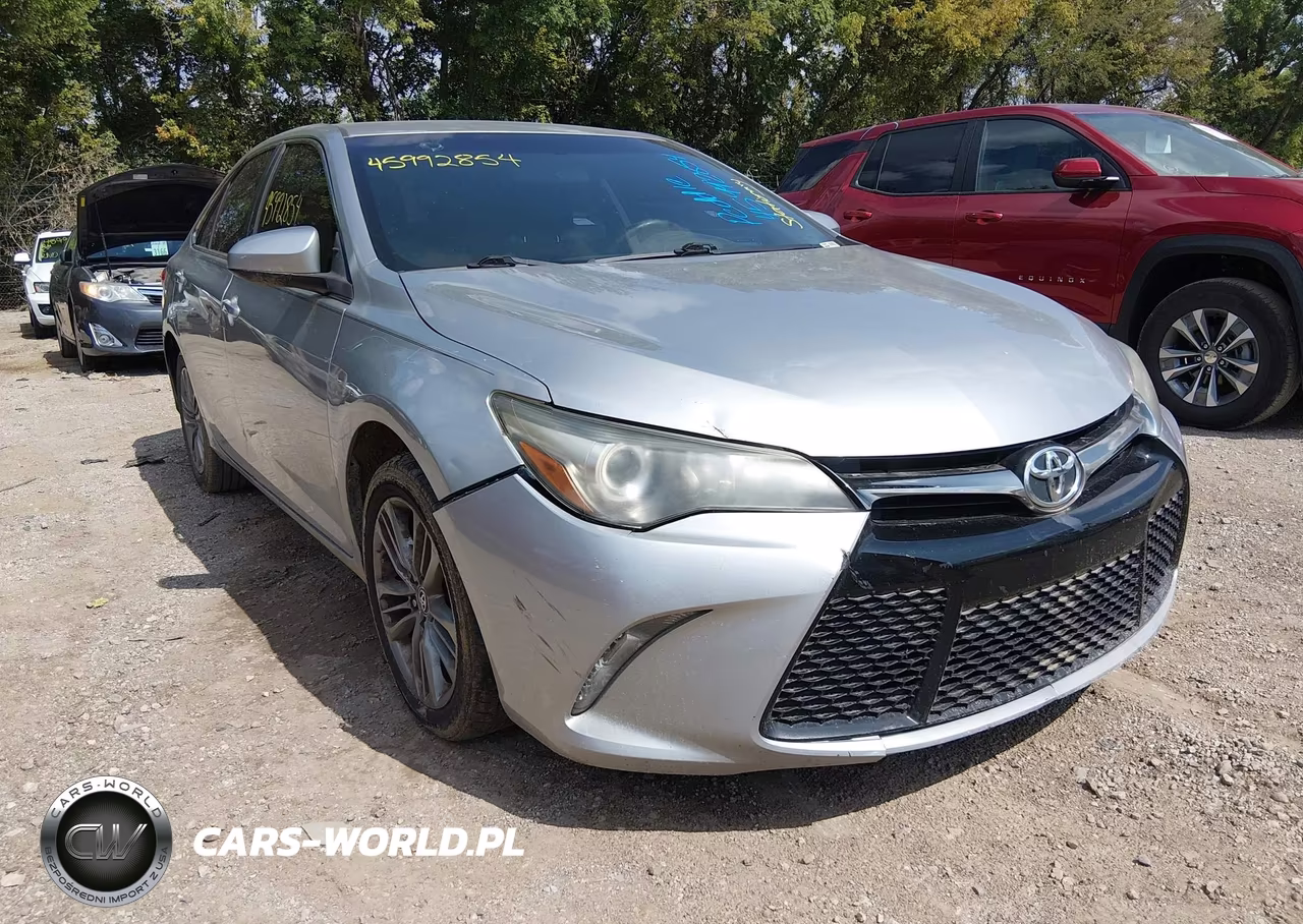 2016 Toyota Camry Se – zdjęcie 1 z 16