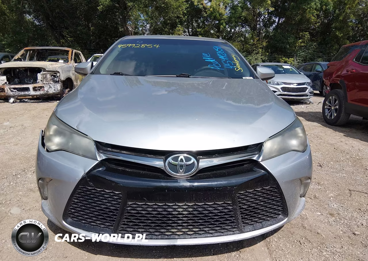 2016 Toyota Camry Se VIN:4T1BF1FK5GU139495 - 12